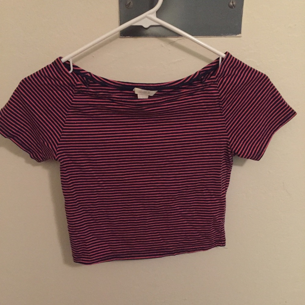 Stripped Crop Top
